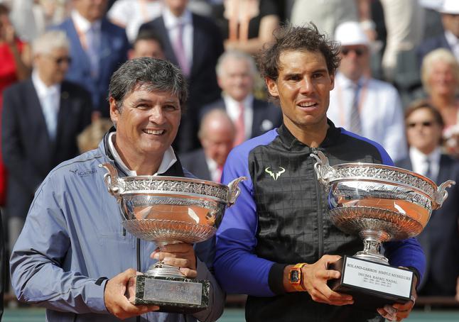 英国网球队绝杀西班牙网球队，纳达尔完成帽子戏法