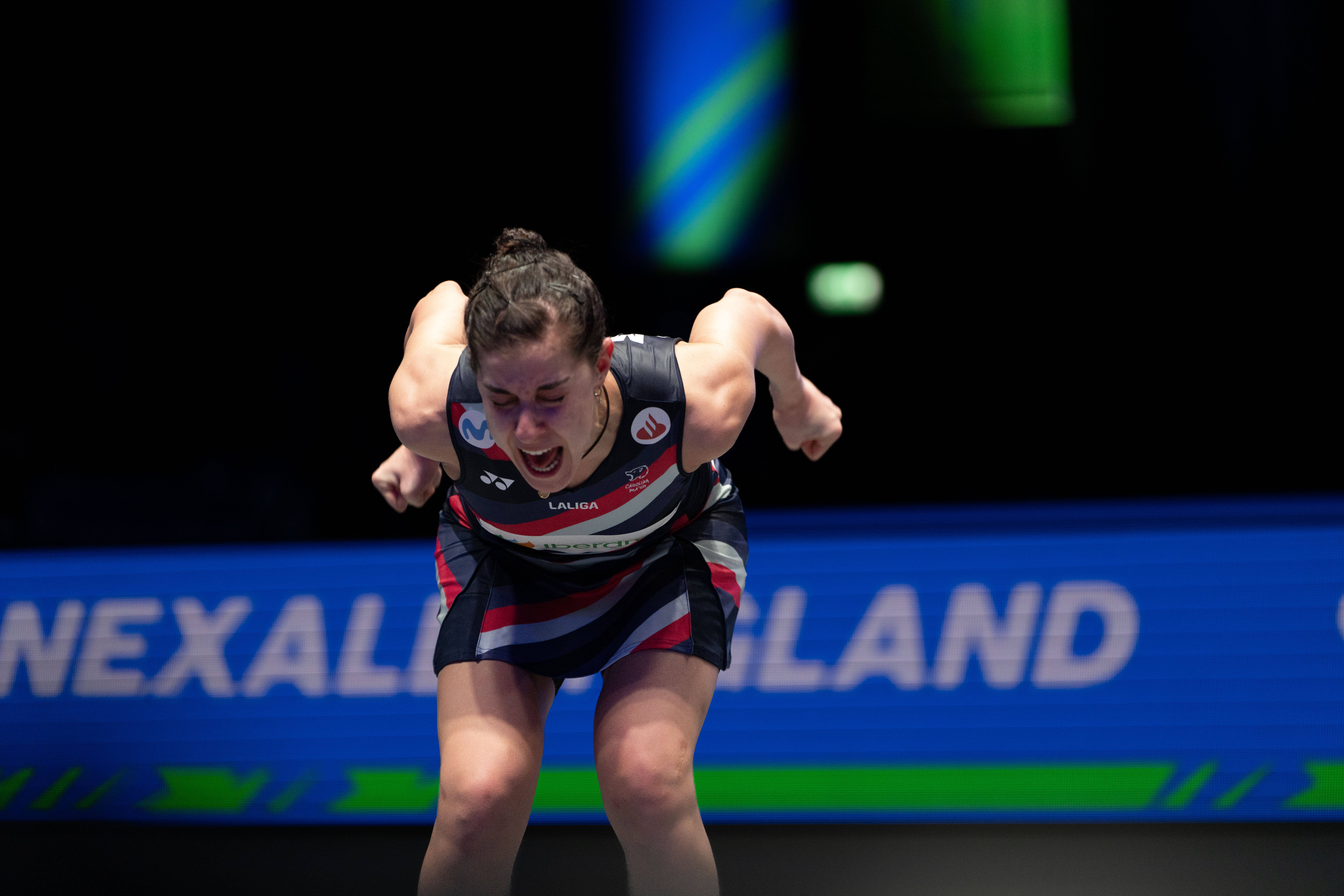 日本羽毛球队强势法国羽毛球队,马琳高光表现 日本羽毛球队强势法国羽毛球队,马琳高光表现