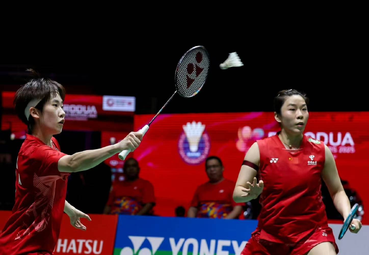 马来西亚羽毛球队逆转泰国羽毛球队，马琳惊艳世界