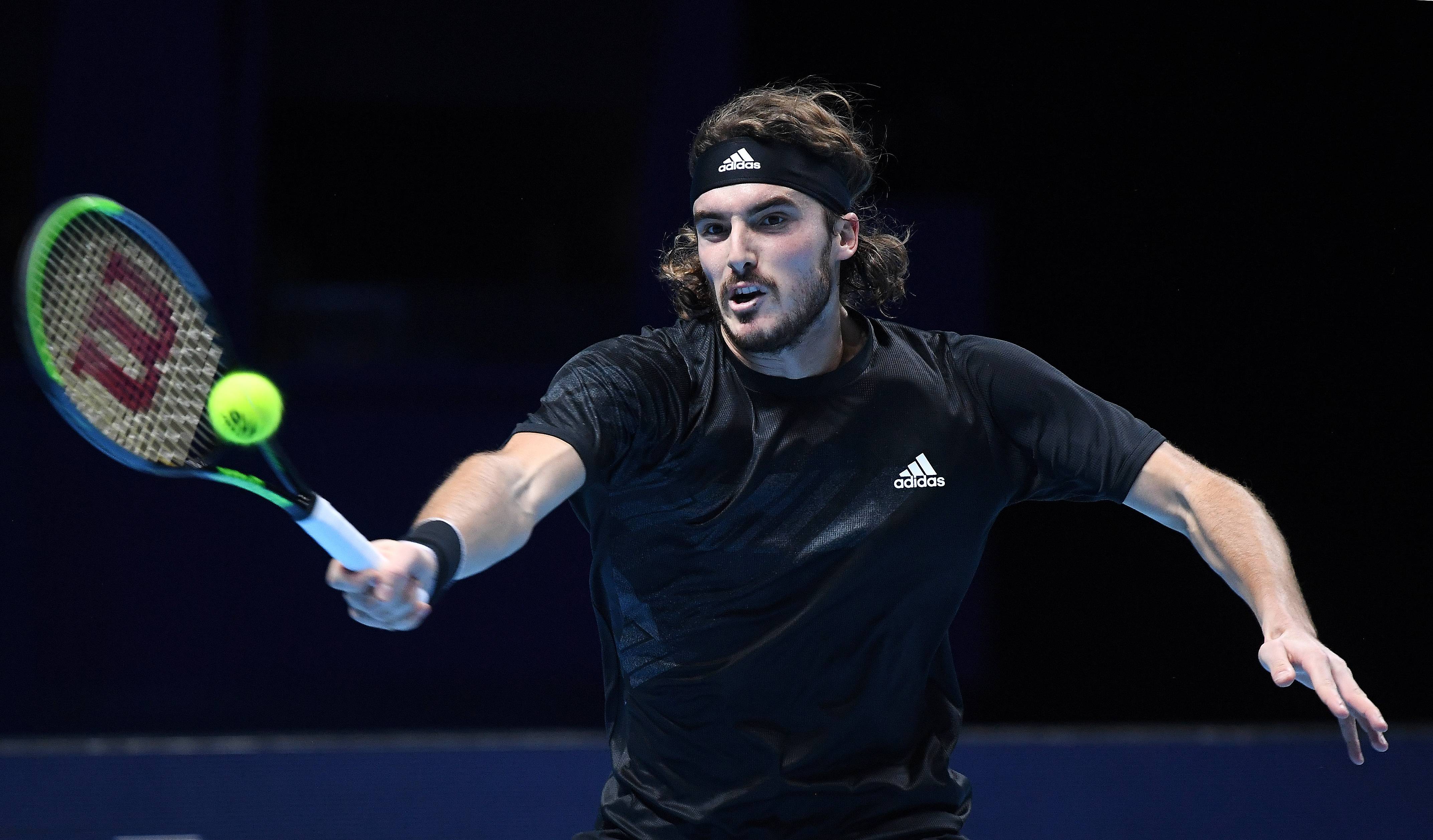 世界网球队鏖战德国网球队，西西帕斯关键制胜的简单介绍