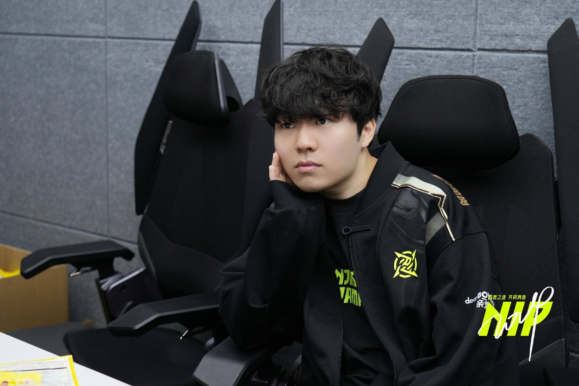 关于RNG爆冷WBG,Kanavi三分雨点燃全场的信息 关于RNG爆冷WBG,Kanavi三分雨点燃全场的信息