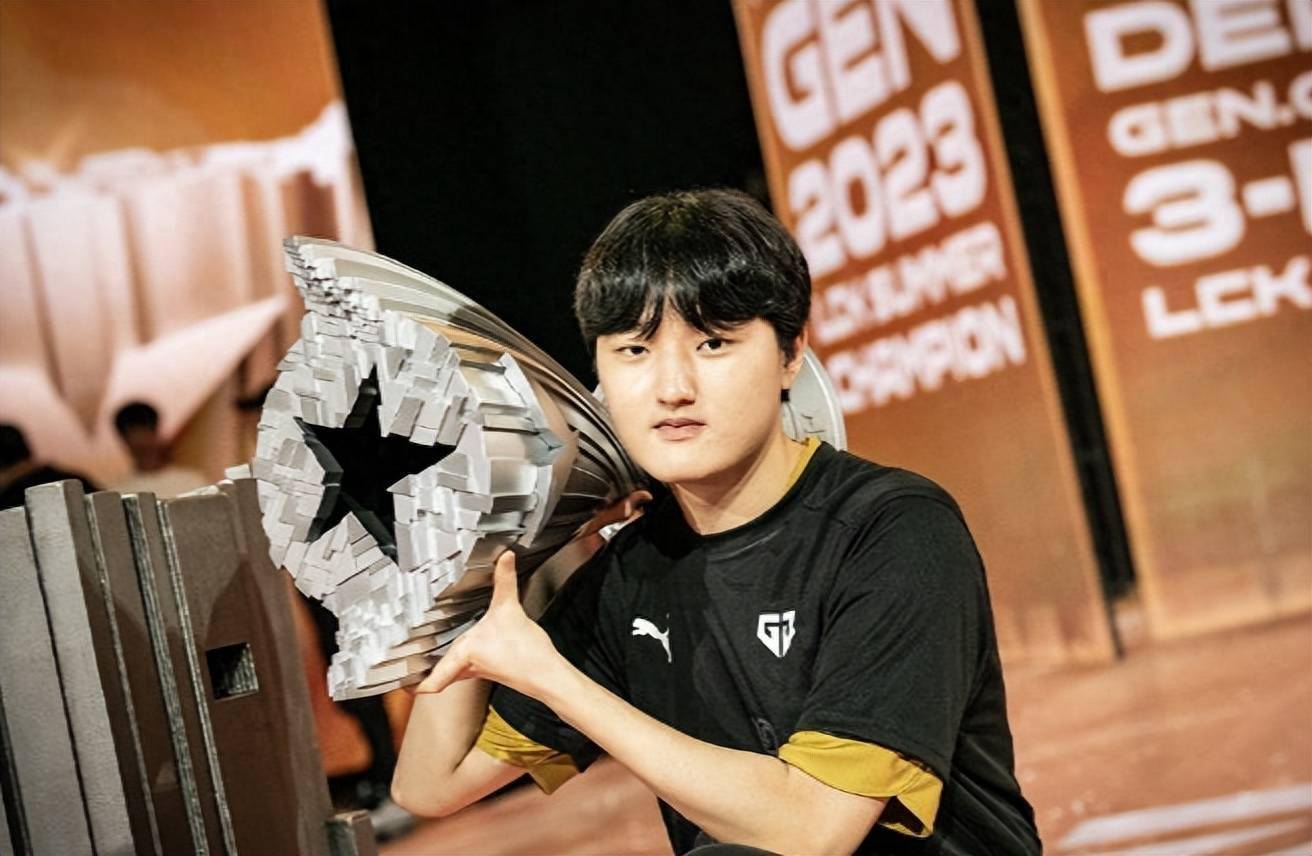 WBG完胜HLE，Hanssama完成帽子戏法的简单介绍