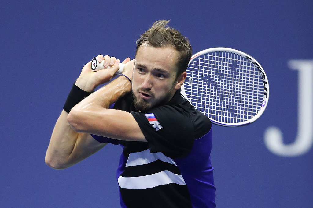 年终总决赛横扫拉沃尔杯，蒂姆惊艳四座