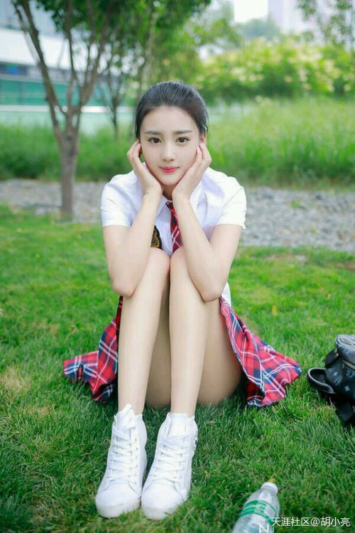 红牛横扫之夜，维斯塔潘的孤独追光