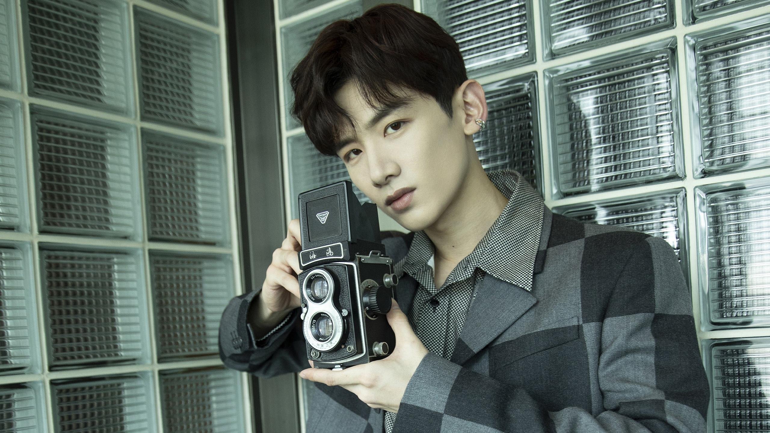 国家荣誉还是个人表演?当西西帕斯用戴维斯杯的汗水洗刷拉沃尔杯的星光