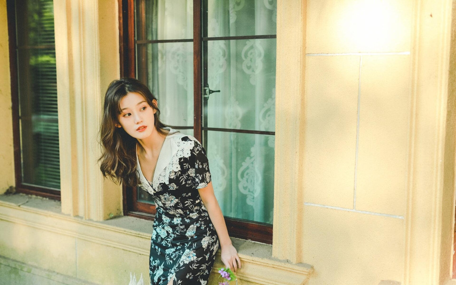 篮球世界的奇异交汇，拉文降临助浙江队击败老鹰