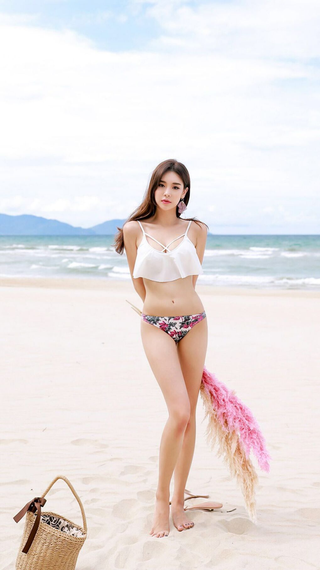 桑巴风暴席卷卢赛尔，罗德里戈独造三球，巴西4-0横扫斯洛伐克锁定H组头名